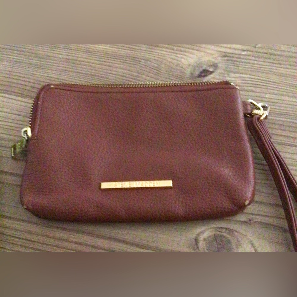 Womens Steve Madden Clutch Wristlet